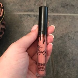 Kylie Jenner Matte Lips